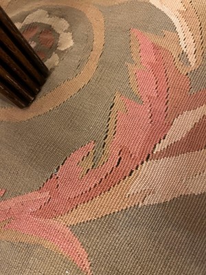 Lot 482 - A flat-weave carpet of Aubusson design