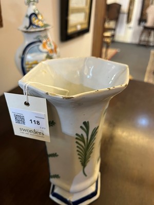 Lot 118 - A delftware tin-glazed earthenware garniture