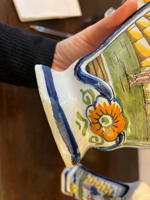Lot 118 - A delftware tin-glazed earthenware garniture