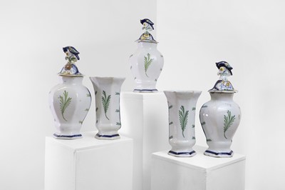 Lot 118 - A delftware tin-glazed earthenware garniture