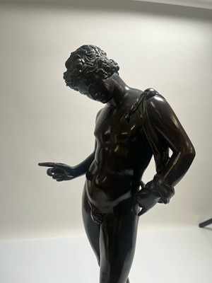 Lot 167 - A grand tour patinated bronze of Narcissus