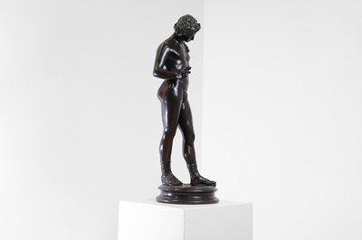 Lot 167 - A grand tour patinated bronze of Narcissus