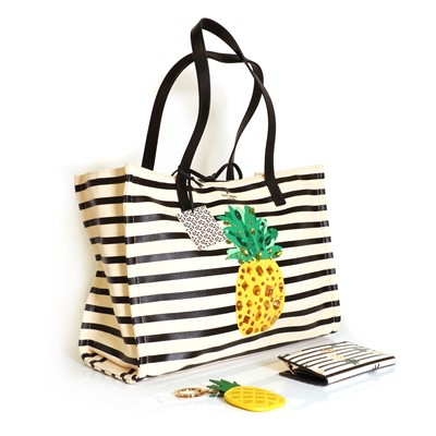 Lot 1514 - A Kate Spade canvas 'Pineapple' bag