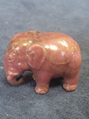 Lot 272 - A hardstone model of an elephant, probably by Fabergé, c.1900