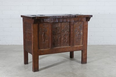 Lot 106 - An Arts and Crafts oak chest