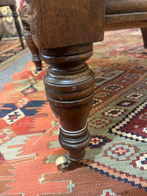Lot 138 - A William IV walnut armchair
