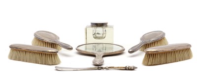 Lot 40 - A group of silver dressing table items