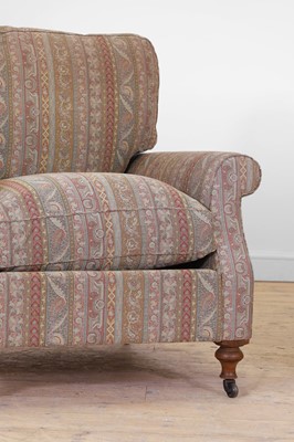 Lot 127 - A pair of Kingcome 'Windsor' armchairs