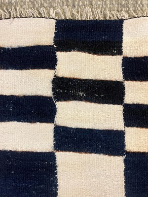 Lot 43 - A Fulani wool blanket or 'arkilla jenngo'