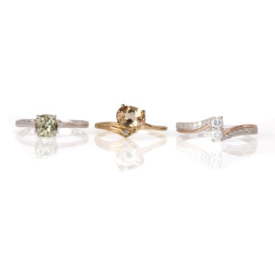 Lot 248 - Three 9ct gold gem set rings