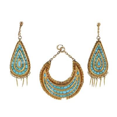 Lot 10 - A group of antique turquoise set jewels