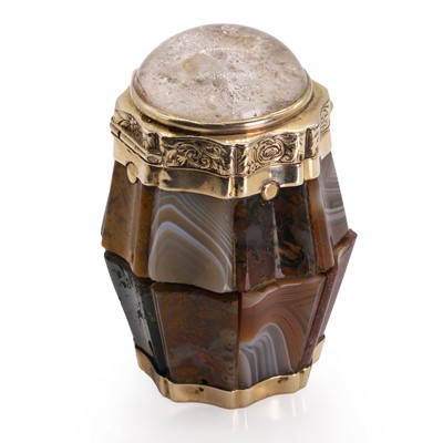 Lot 294 - A Scottish Victorian silver gilt agate vinaigrette