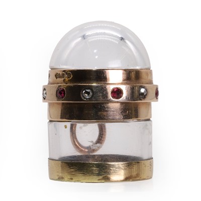 Lot 296 - A 9ct gold mounted glass pill box