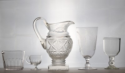 Lot 98 - A collection table glass