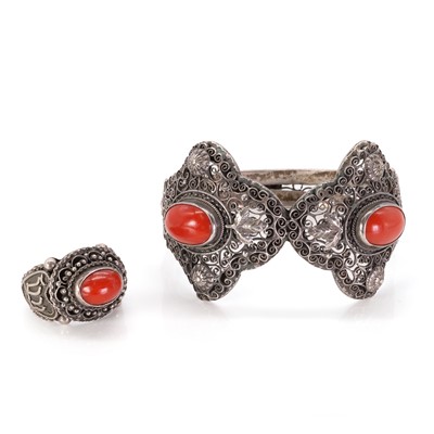 Lot 224 - A silver coral bangle and ring