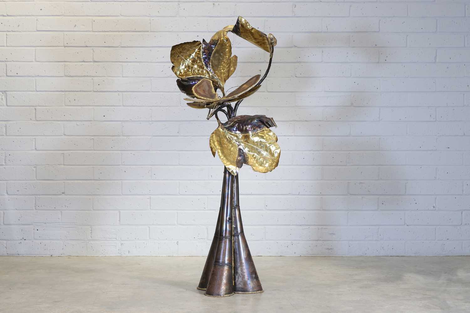 Lot 192 - Isabella Faure (French, 20th century)