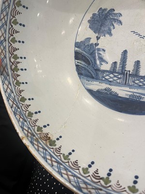 Lot 2 - A delftware tin-glazed earthenware punchbowl