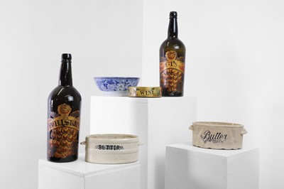 Lot 223 - A group of glass and ceramic wares