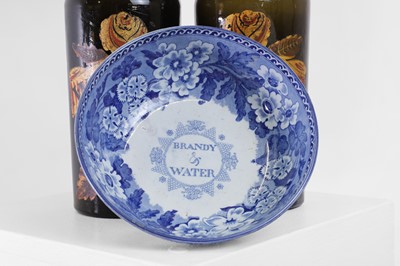 Lot 223 - A group of glass and ceramic wares