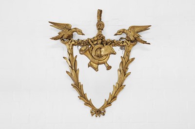 Lot 333 - A giltwood wall mirror