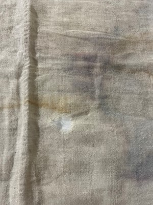 Lot 174 - A group of embroidered linens