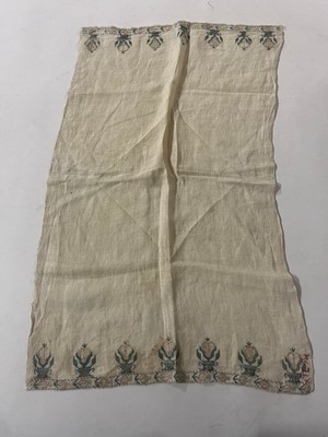 Lot 174 - A group of embroidered linens