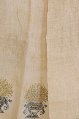 Lot 175 - A collection of embroidered linens