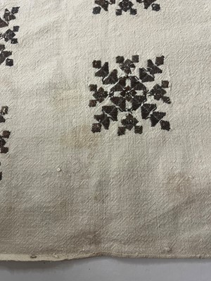 Lot 176 - A group of embroidered towels and fragments
