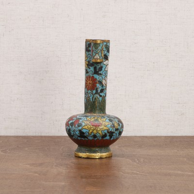 Lot 124 - A Chinese cloisonné arrow vase