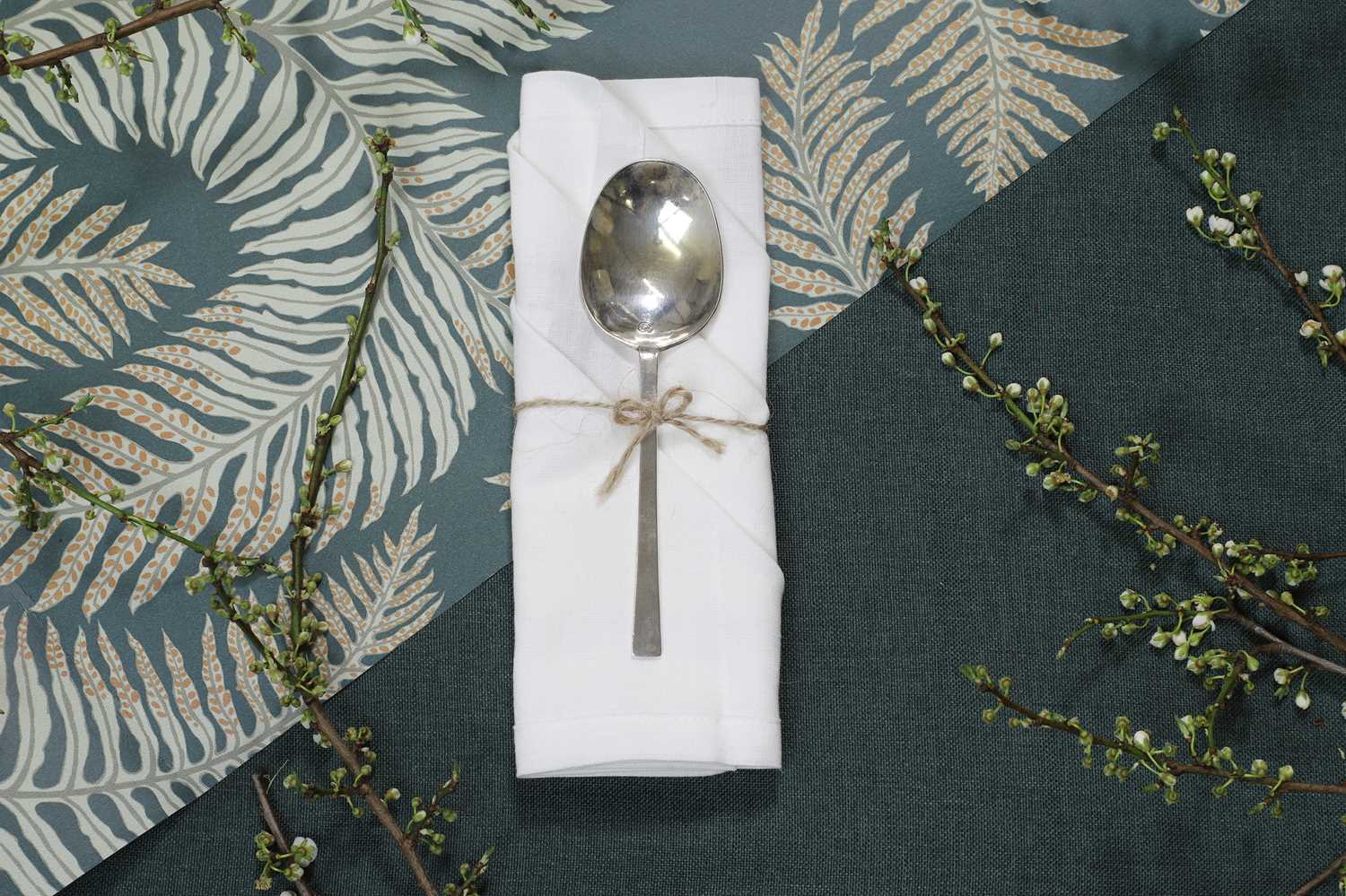 Lot 240 - A Charles II provincial silver Puritan spoon