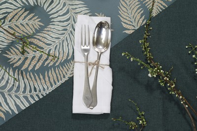 Lot 239 - A Queen Anne silver dog-nose spoon