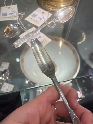 Lot 228 - A George II Scottish Provincial silver marrow spoon
