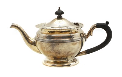Lot 30 - A silver teapot