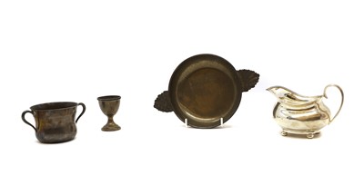Lot 29 - A group of silver items