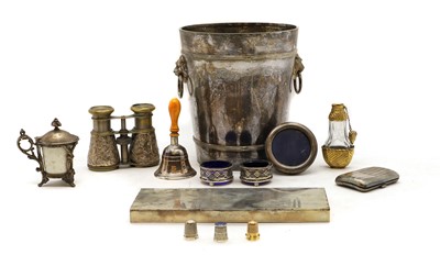 Lot 40 - A group of silver items
