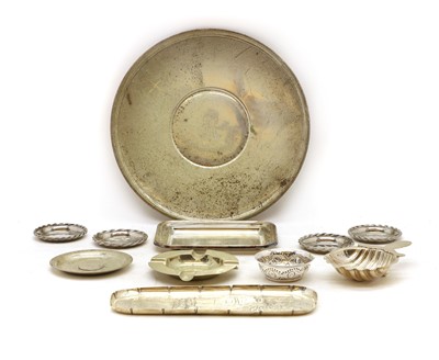 Lot 32 - A group of silver dishes
