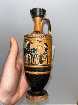 Lot 99 - An Attic black-figured lekythos in the manner of the Haimon painter