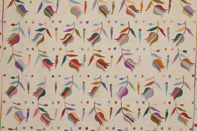 Lot 208 - A suzani-inspired flat-weave wool rug