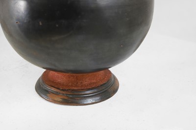 Lot 82 - An Apulian Gnathian ware pottery pelike