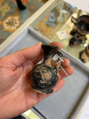 Lot 90 - A group of six small classical pottery vessels