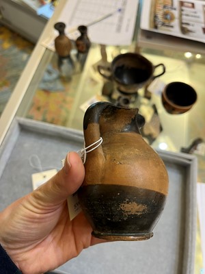 Lot 90 - A group of six small classical pottery vessels