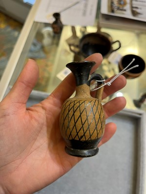 Lot 90 - A group of six small classical pottery vessels
