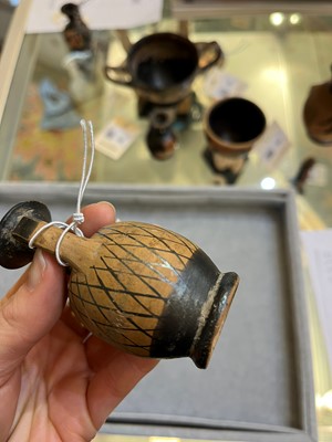 Lot 90 - A group of six small classical pottery vessels