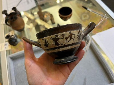 Lot 90 - A group of six small classical pottery vessels