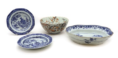 Lot 196 - A Chinese blue and white porcelain soup bowl