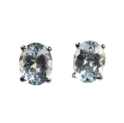 Lot 104 - A pair of aquamarine studs in silver