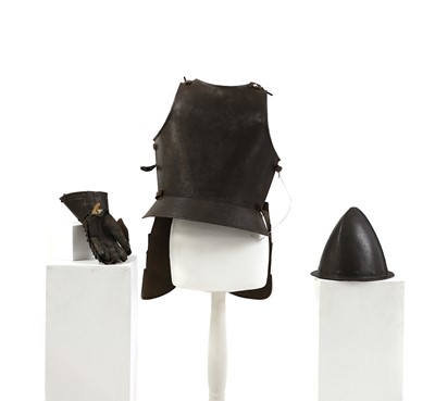 Lot 153 - A part suit of armour