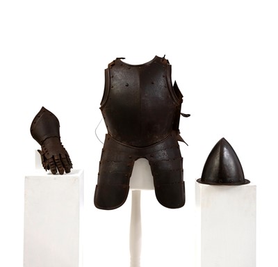 Lot 153 - A part suit of armour