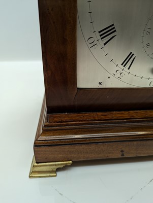 Lot 209 - A George III mahogany bracket clock