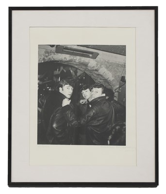Lot 435 - Mike McCartney (b.1944)